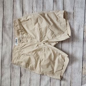 Mountain khaki shorts